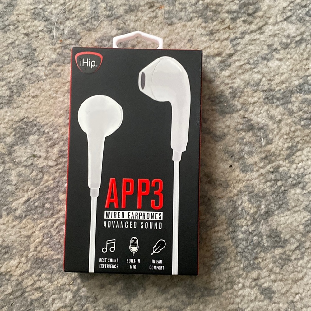 App3 earbuds